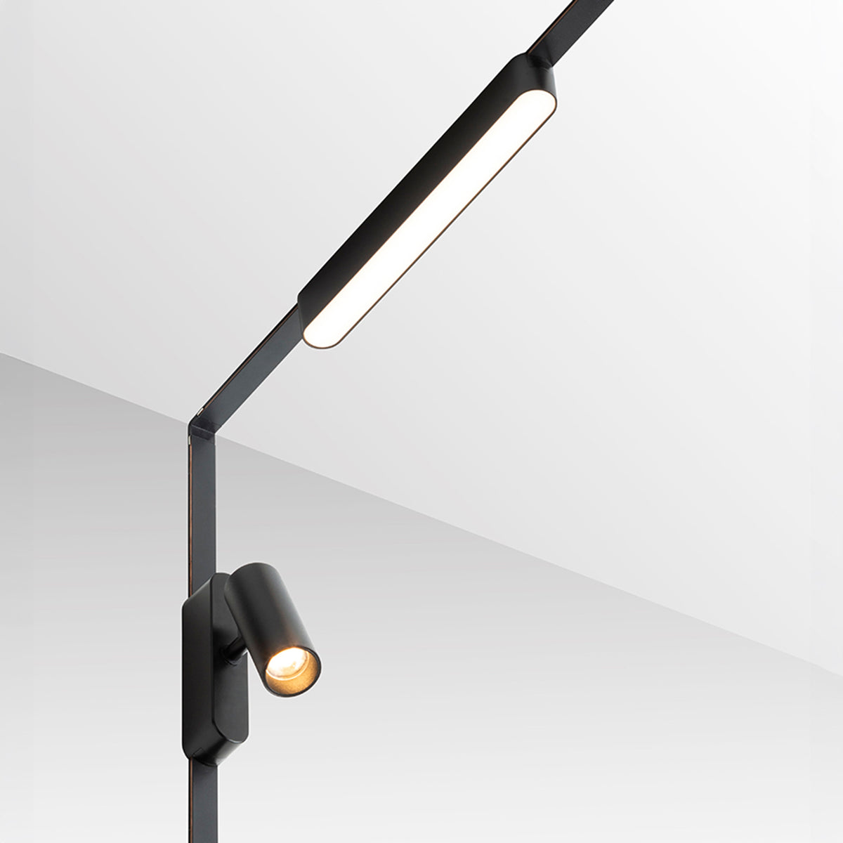 RENDL Ultra-thin track system OXONIA 22 for the VEGA/WAVE system black  24= LED 12W 110°  3000K 4000K 6500K R14320 3